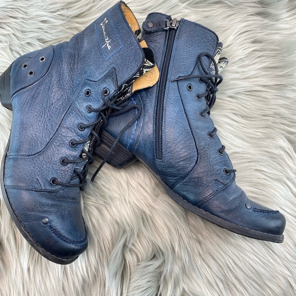 Maciejka Boots - Picture 4 of 6